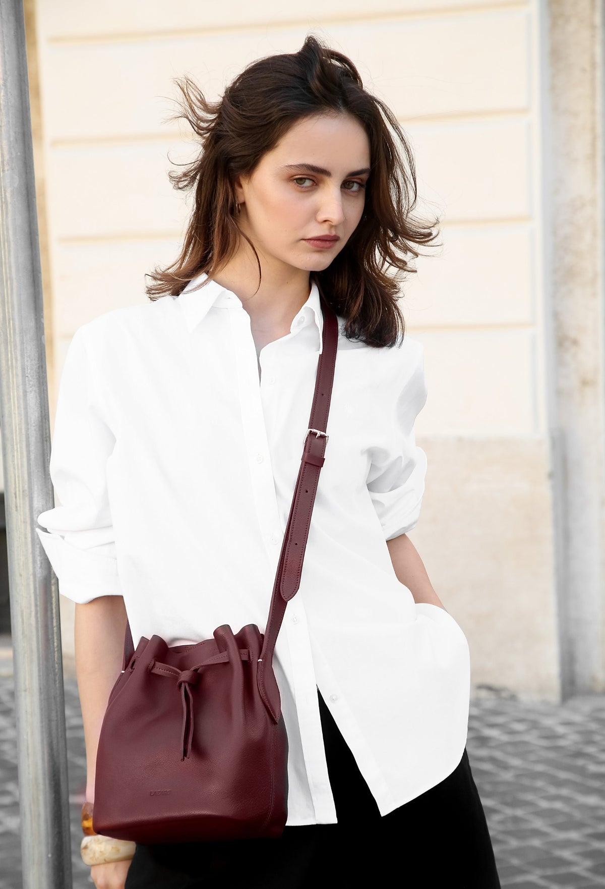 Coya Small Leather Bucket Bag - Burgundy